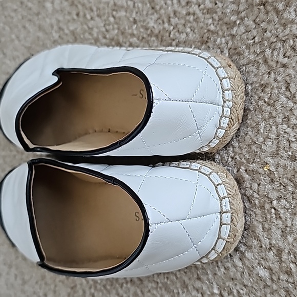 Talbots black and white quilted leather espadrilles size 8 euc - Picture 2 of 5